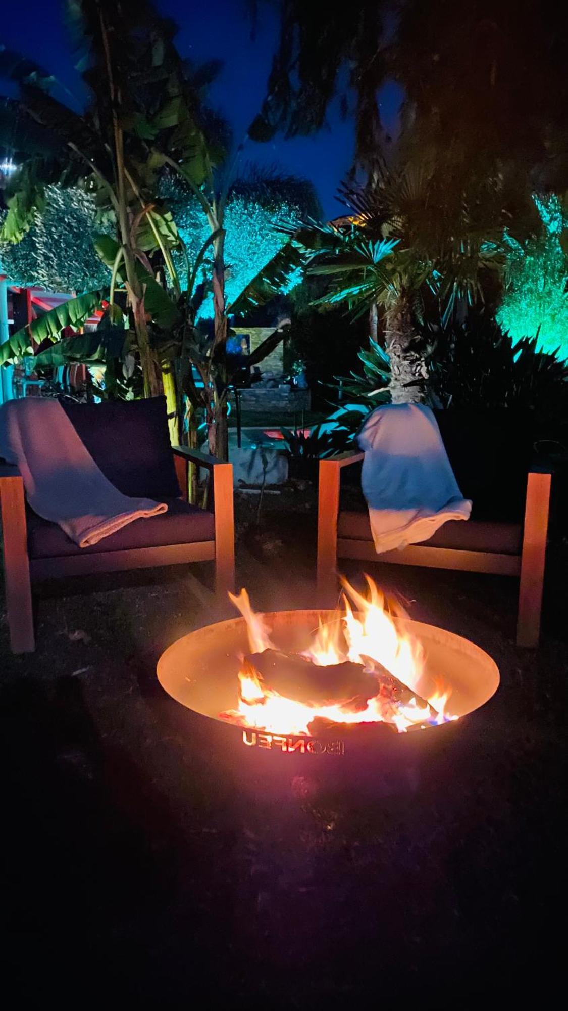 Le Cocoon Lodge Du Gapeau & Massage Solliès-Pont Eksteriør bilde